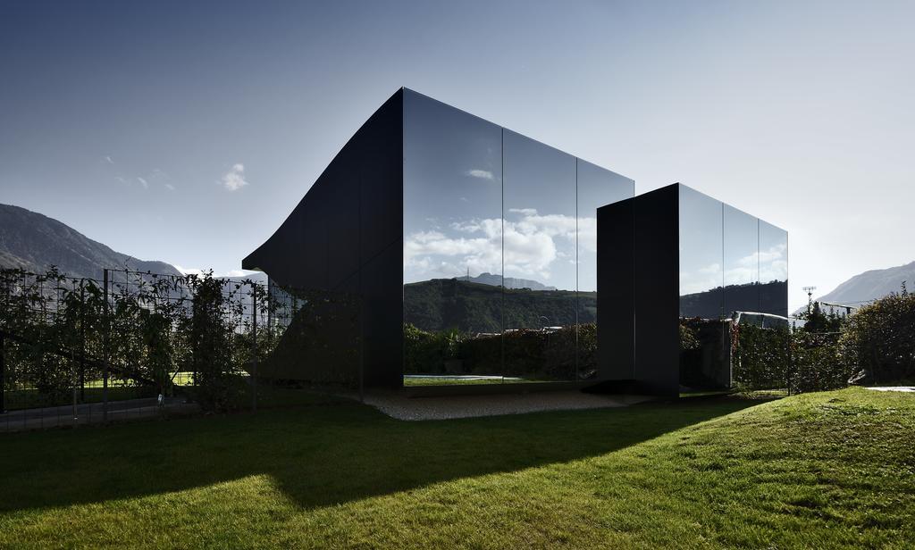 Mirror Houses Bolzano Dış mekan fotoğraf